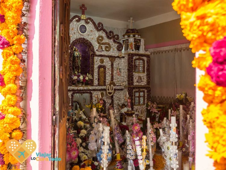 altar monumental en huaquechula